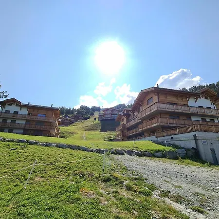 Near Slopes Apartment